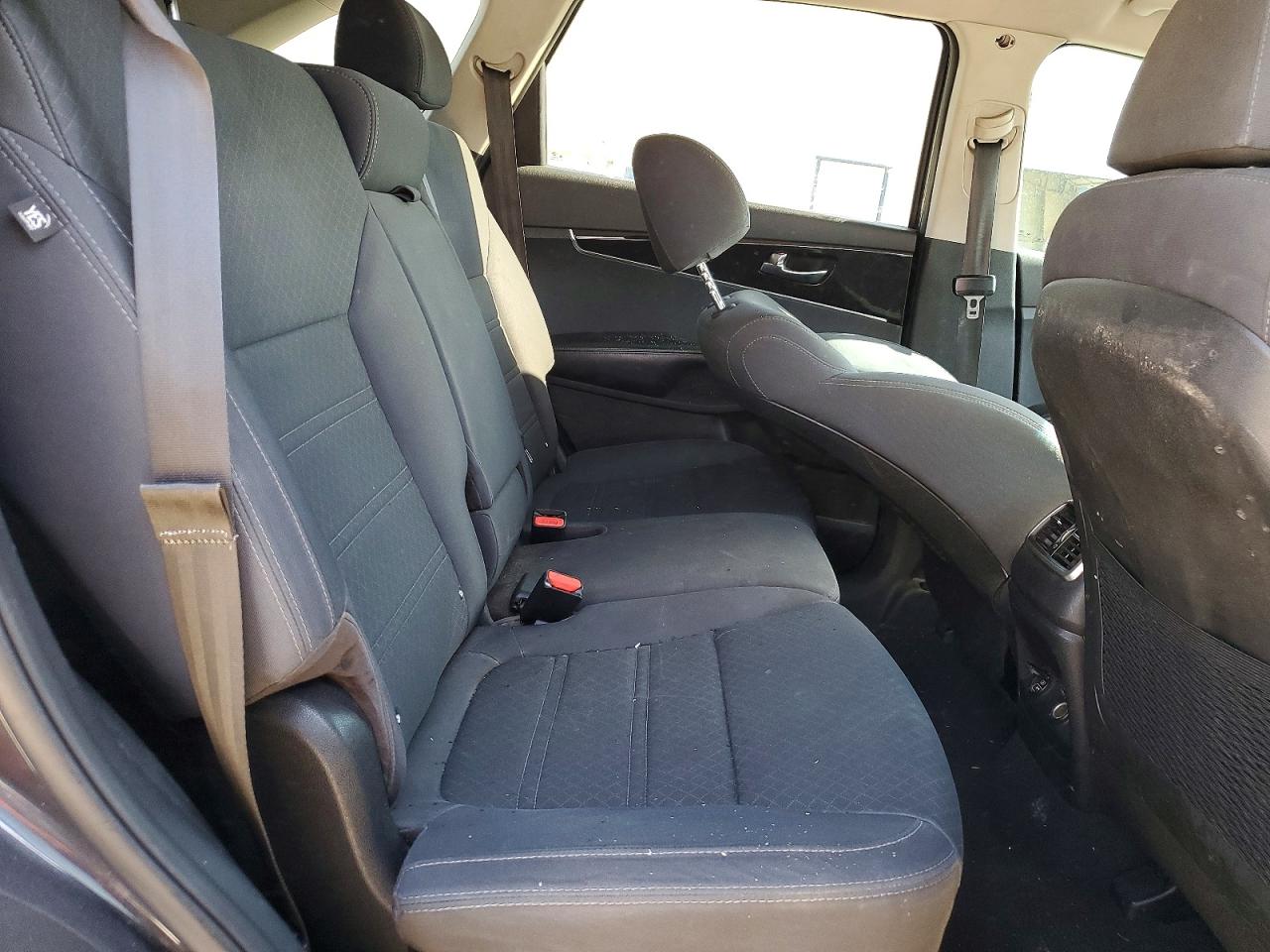 Kia Sorento Lx V6
