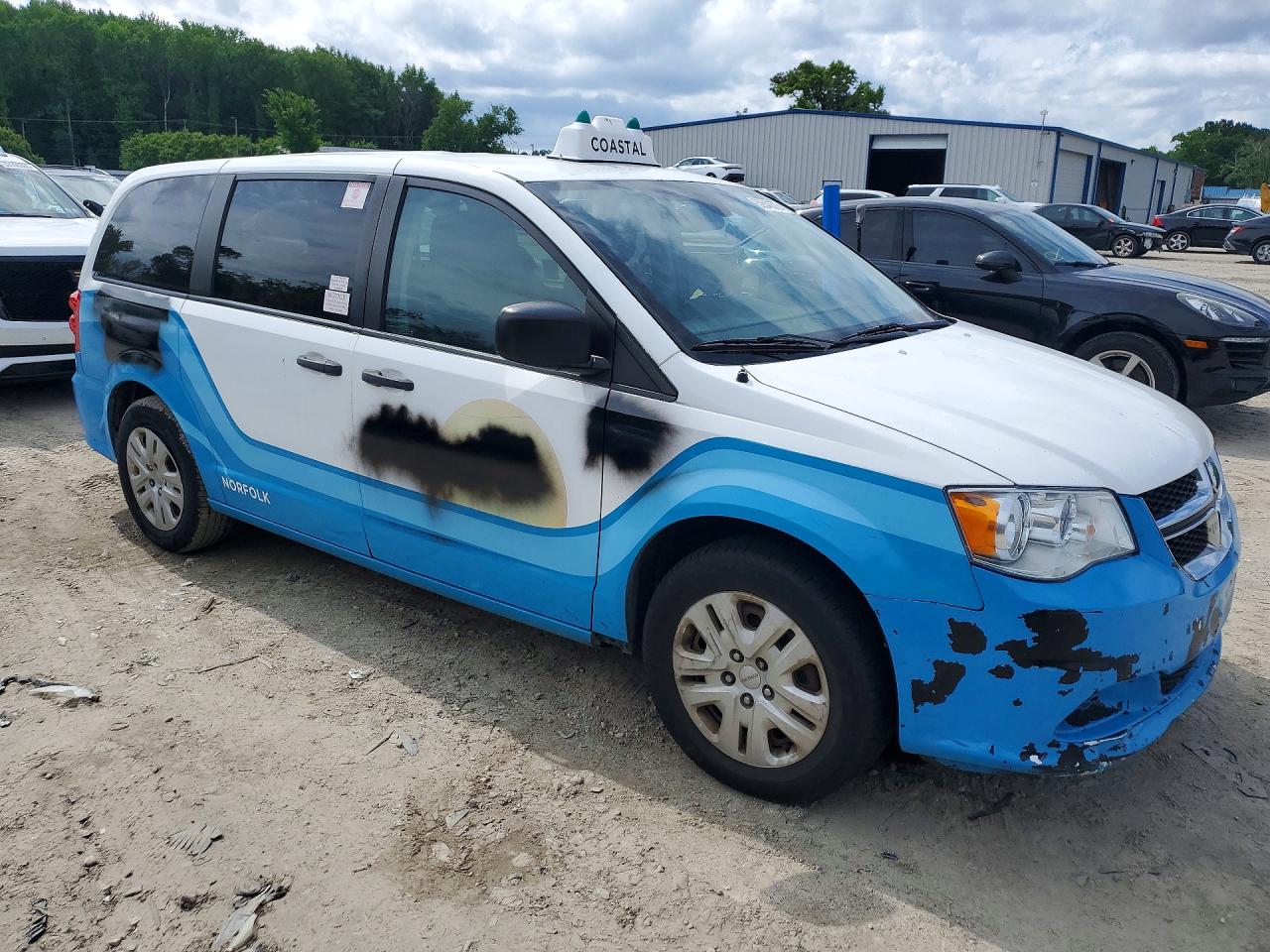 Dodge Caravan Se