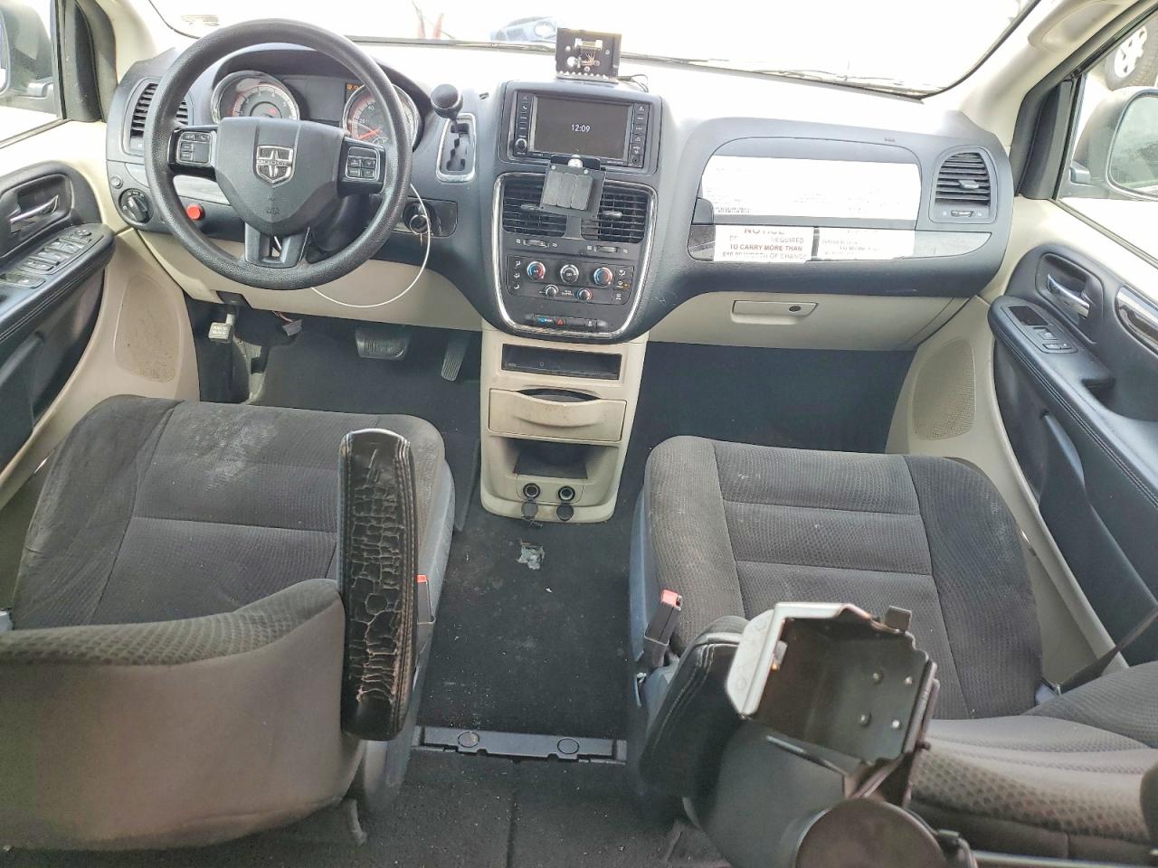 Dodge Caravan Se