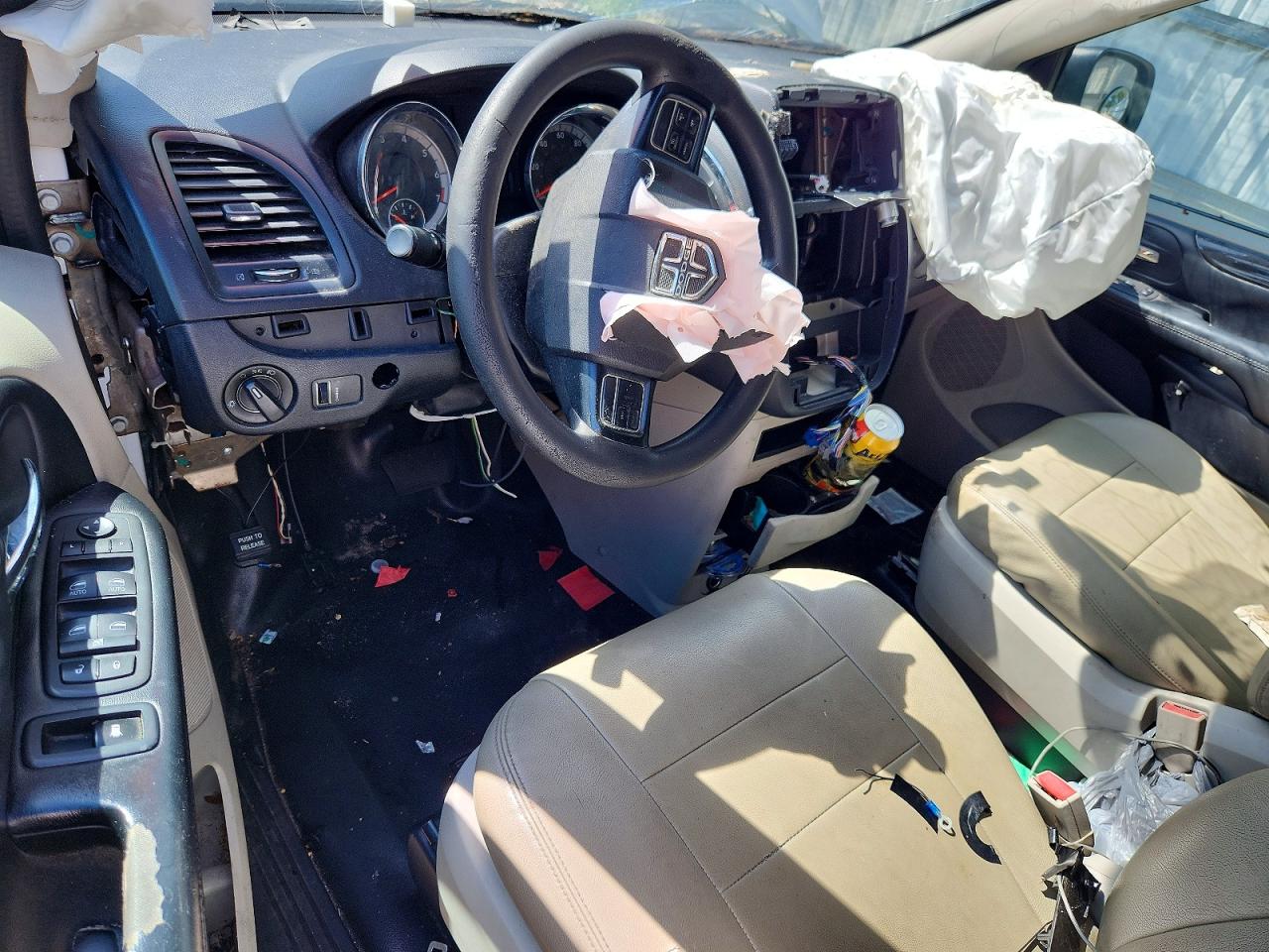 Dodge Caravan Se
