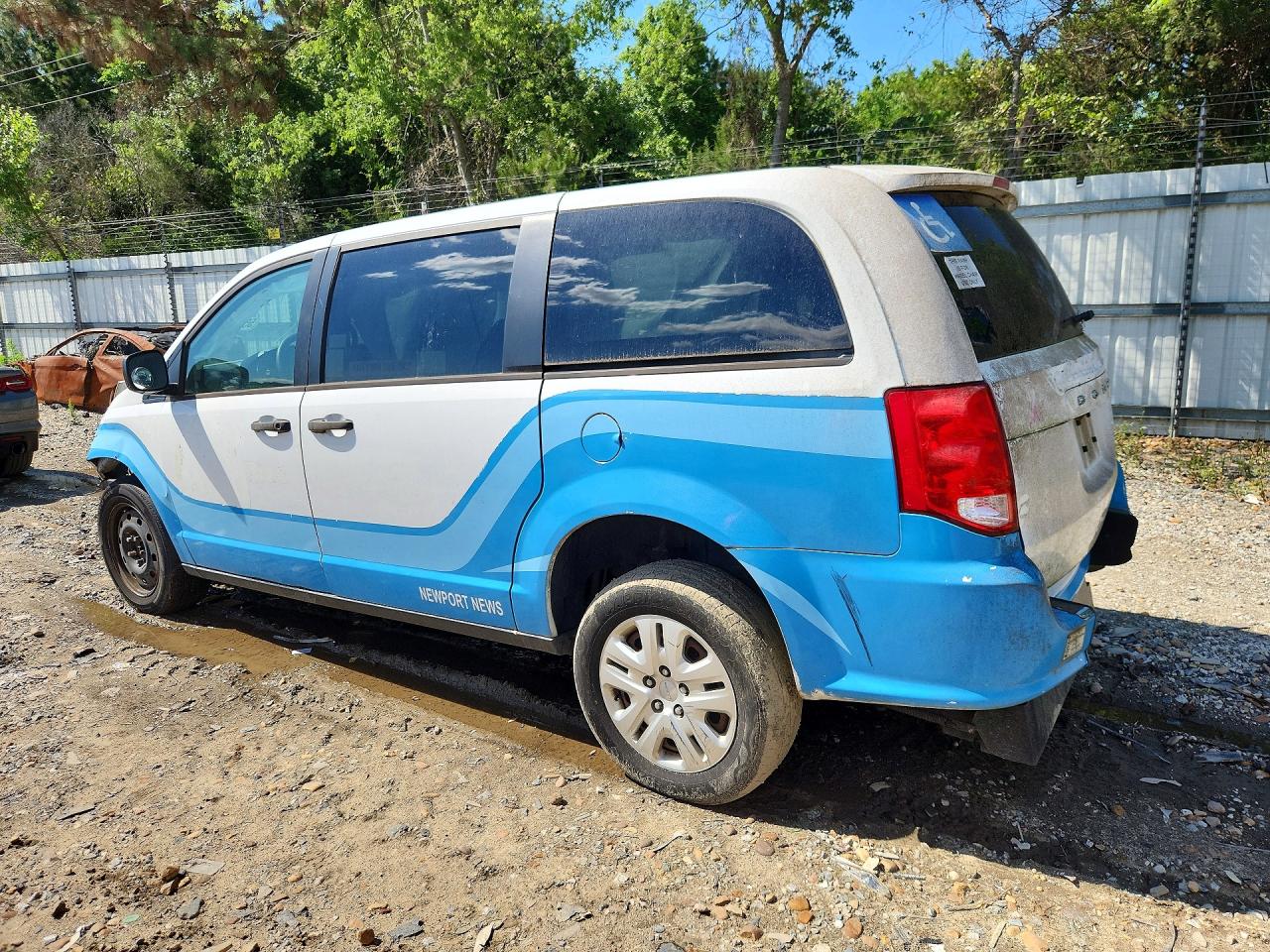 Dodge Caravan Se