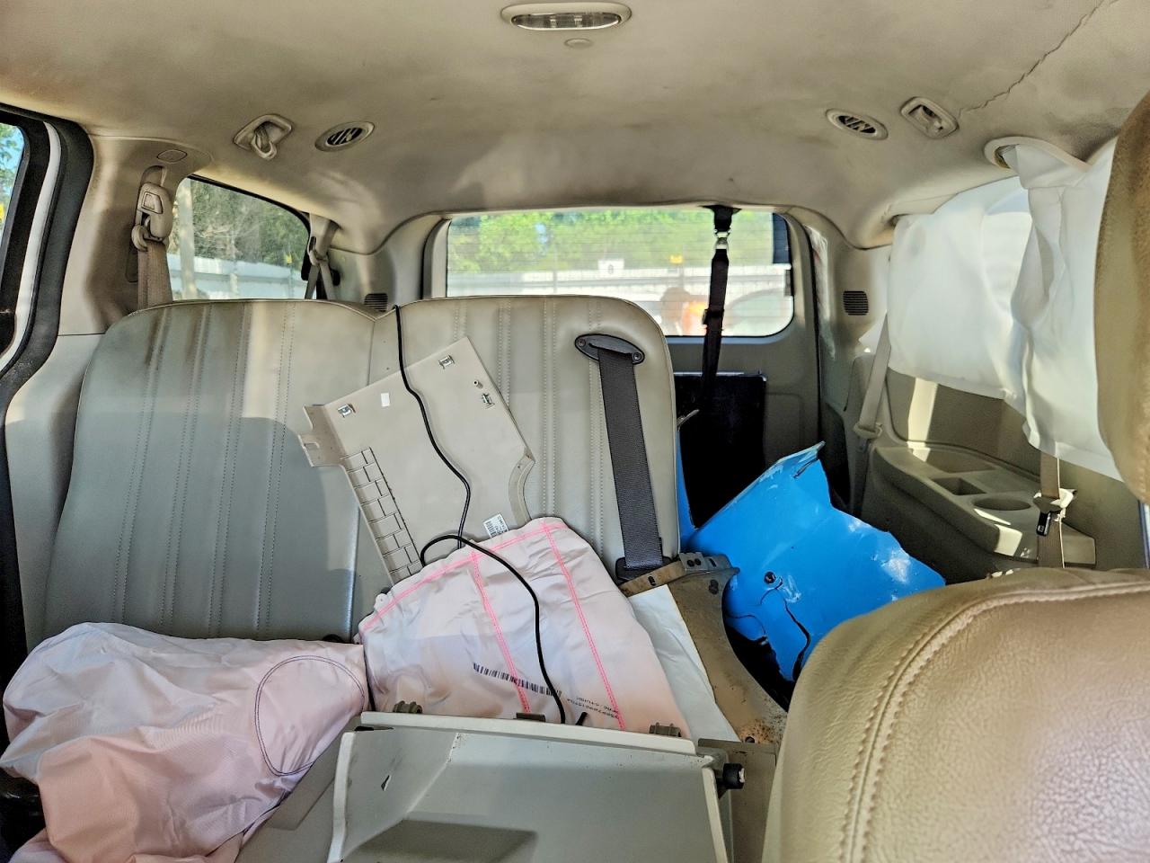 Dodge Caravan Se