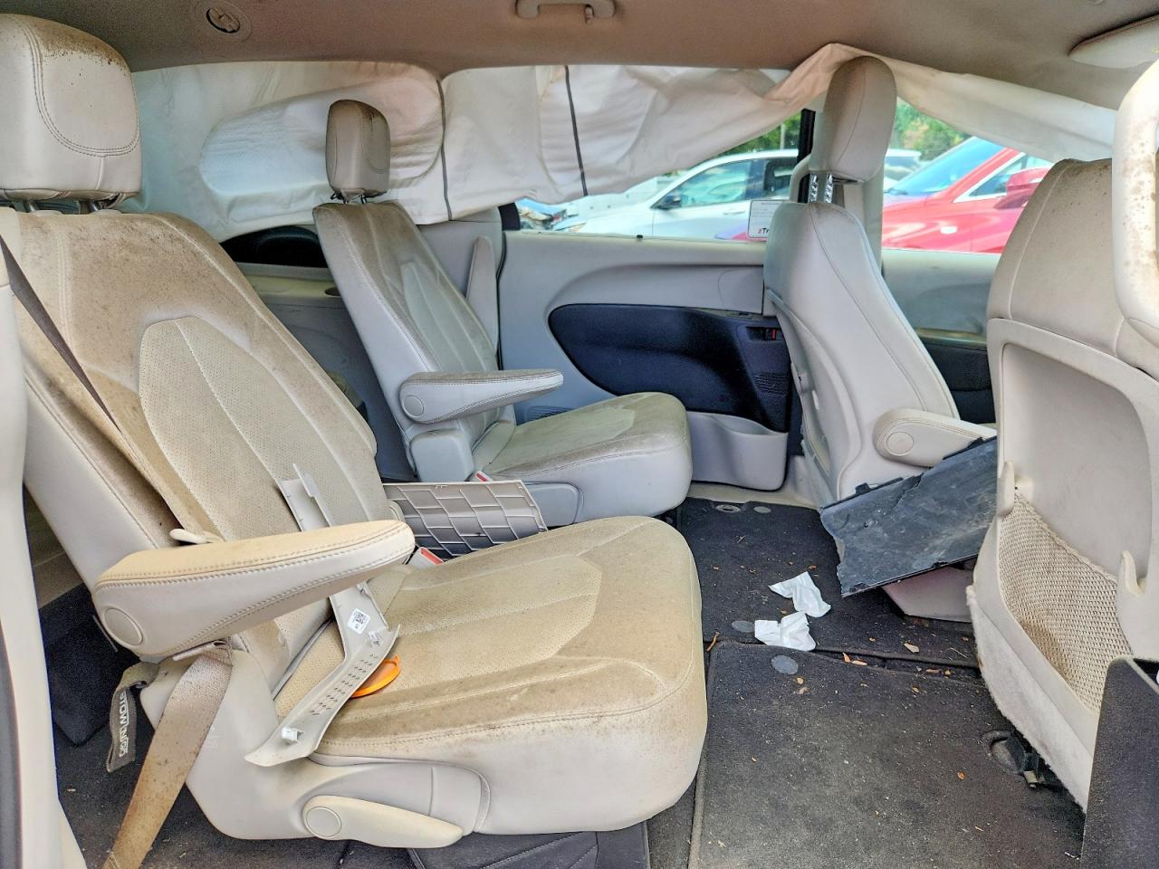 Chrysler Minivan Lxi