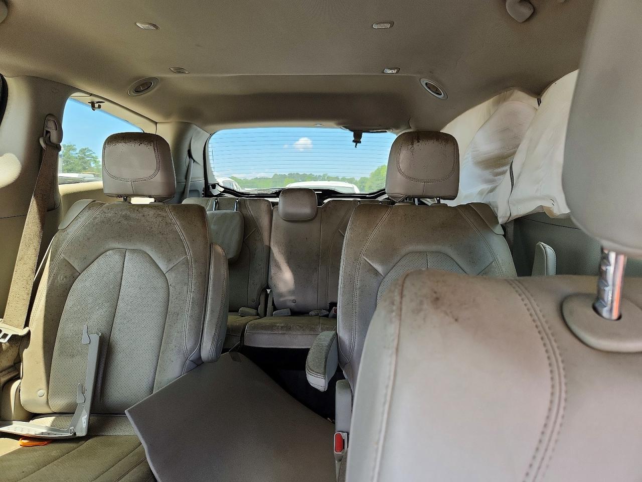 Chrysler Minivan Lxi