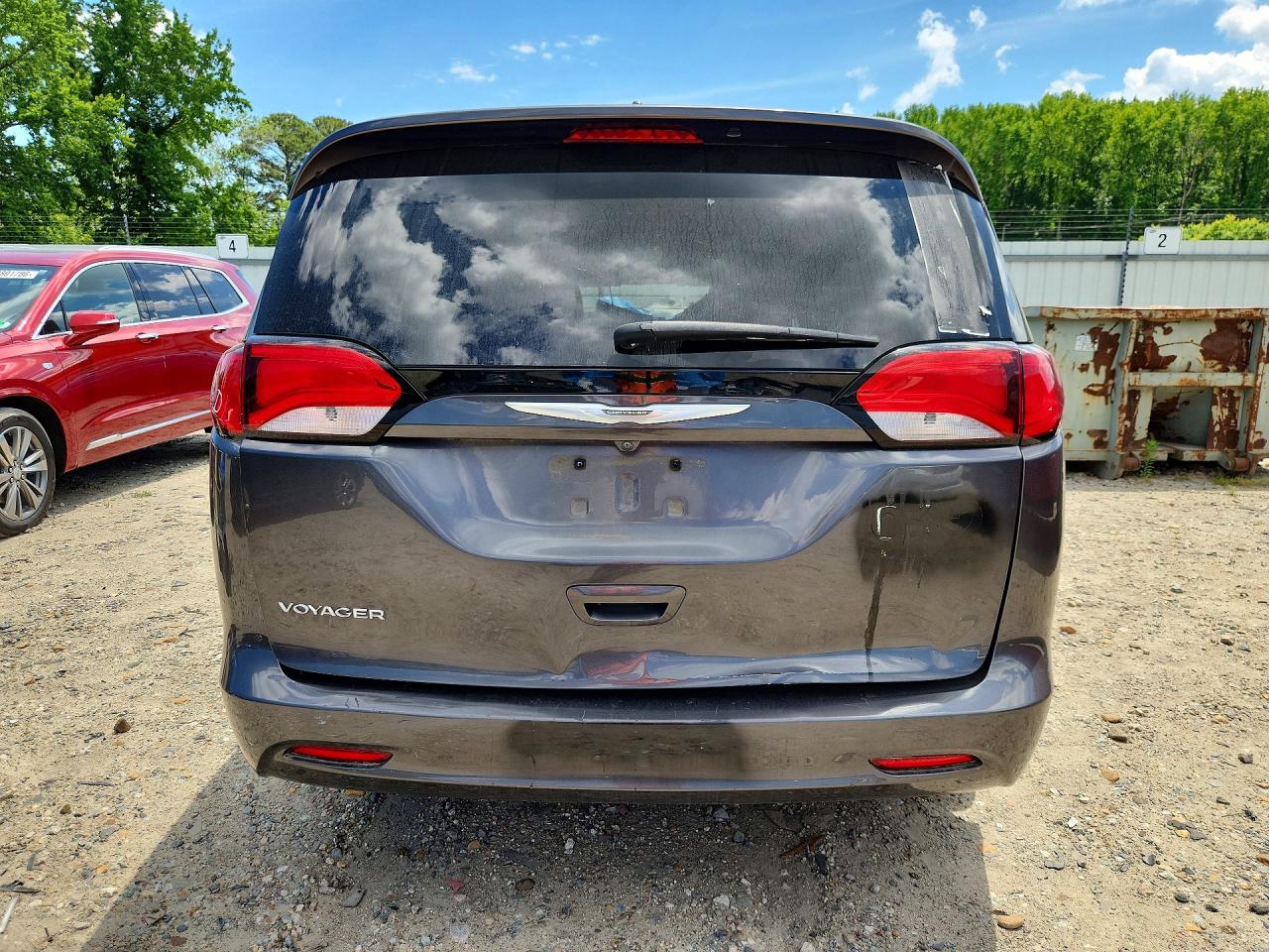 Chrysler Minivan Lxi