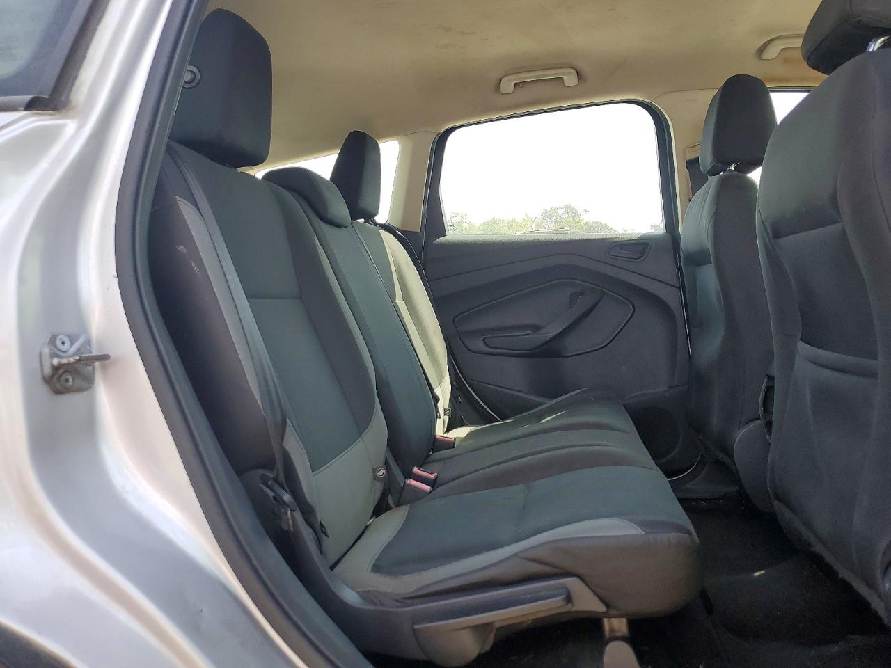 Ford Escape S