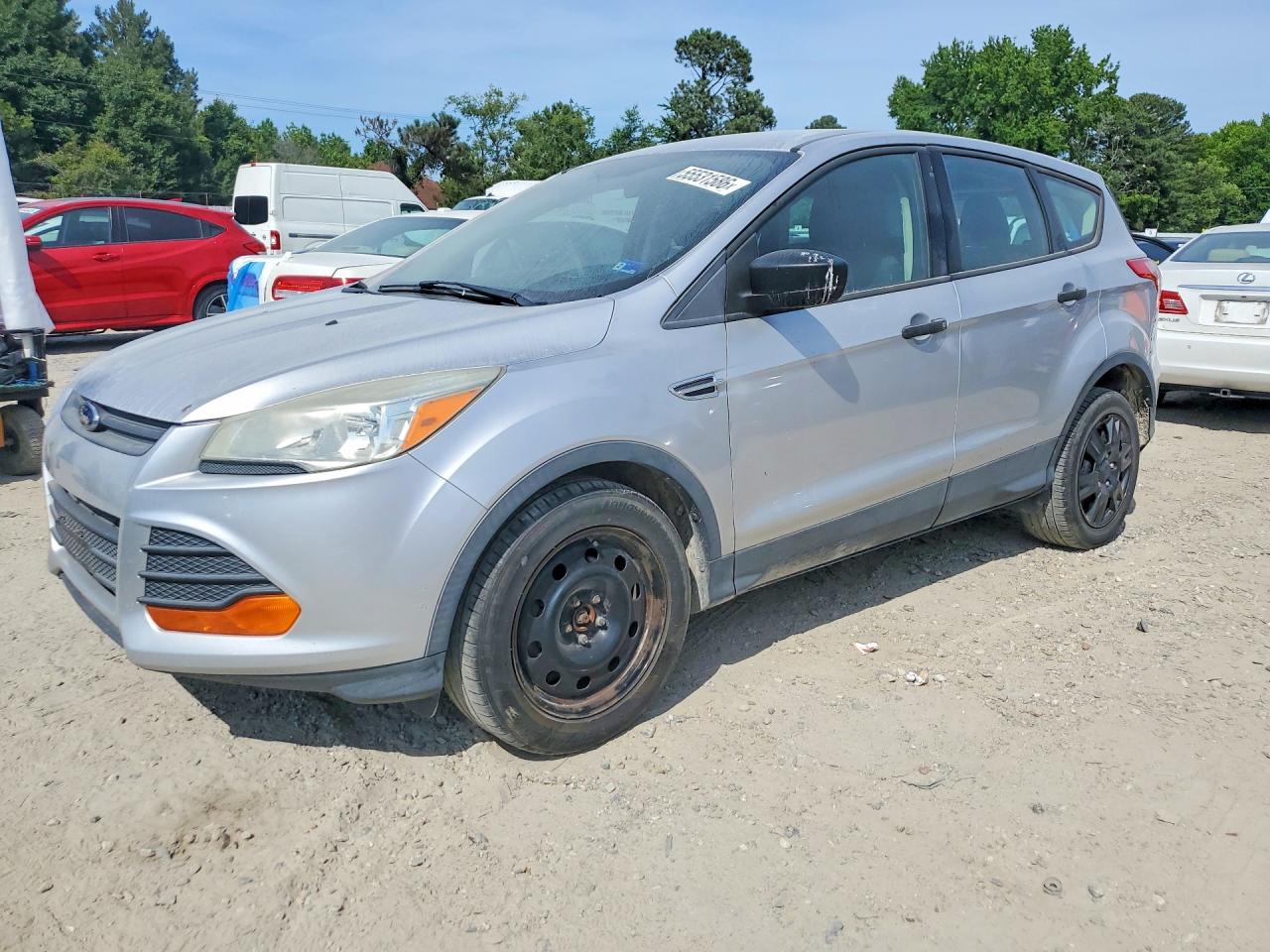 Salvage Ford Escape Image