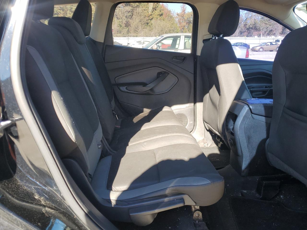Ford Escape S