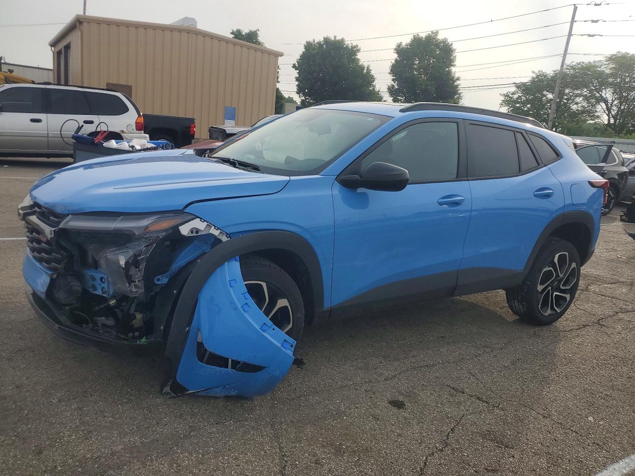 Salvage Chevrolet Trax Image