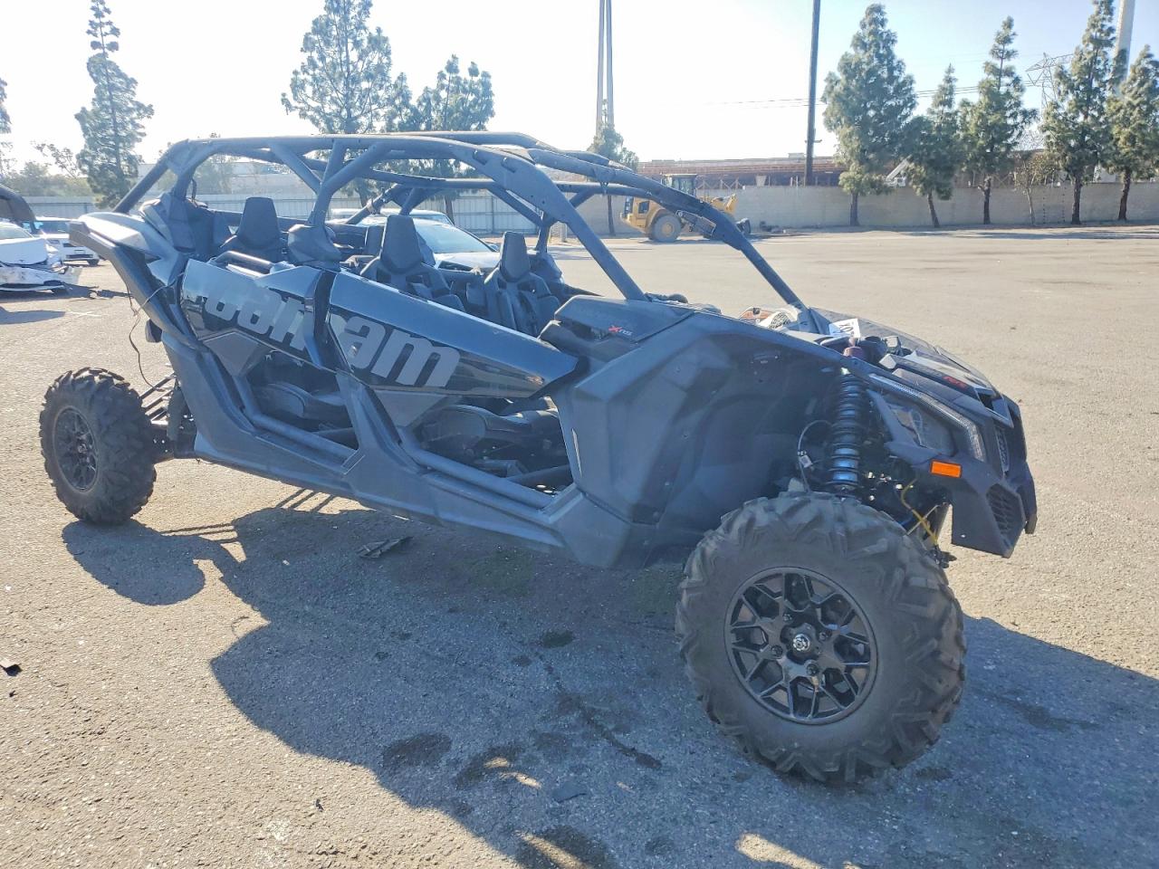 Salvage Can-Am Maverick X3 Image