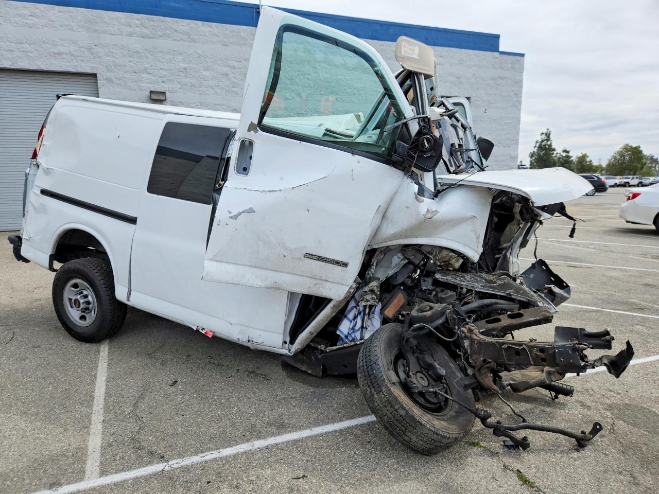 GMC Savana G2500