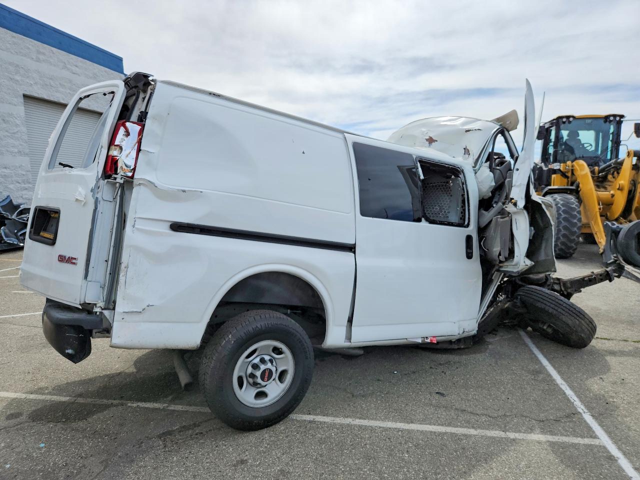 GMC Savana G2500