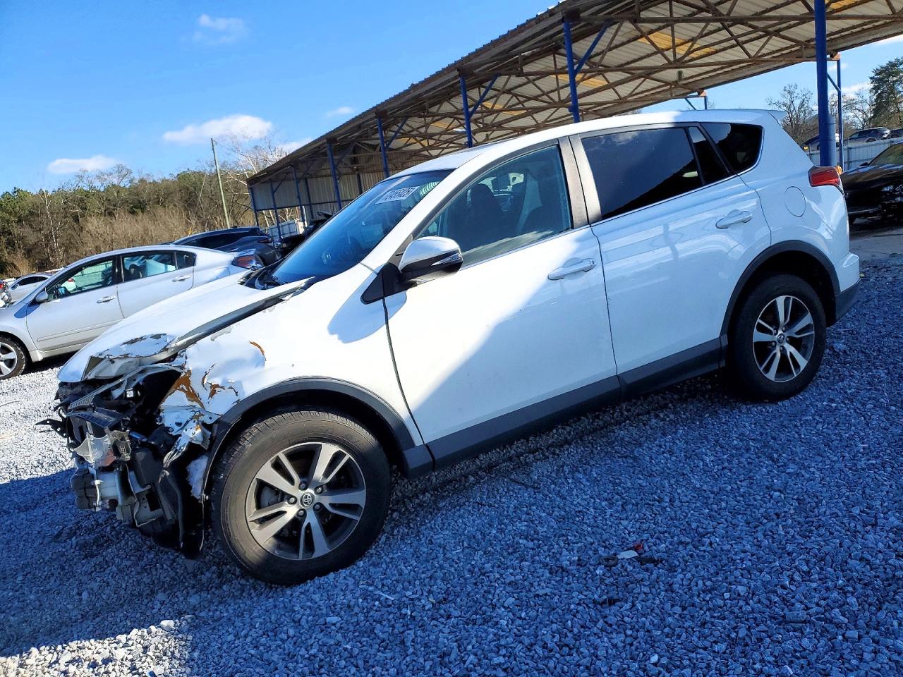 Salvage Toyota RAV4 Image