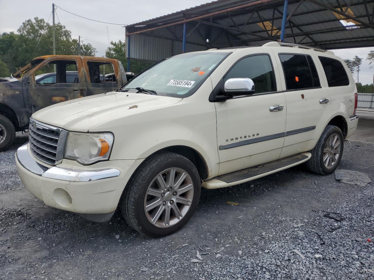 Salvage Chrysler Aspen Image