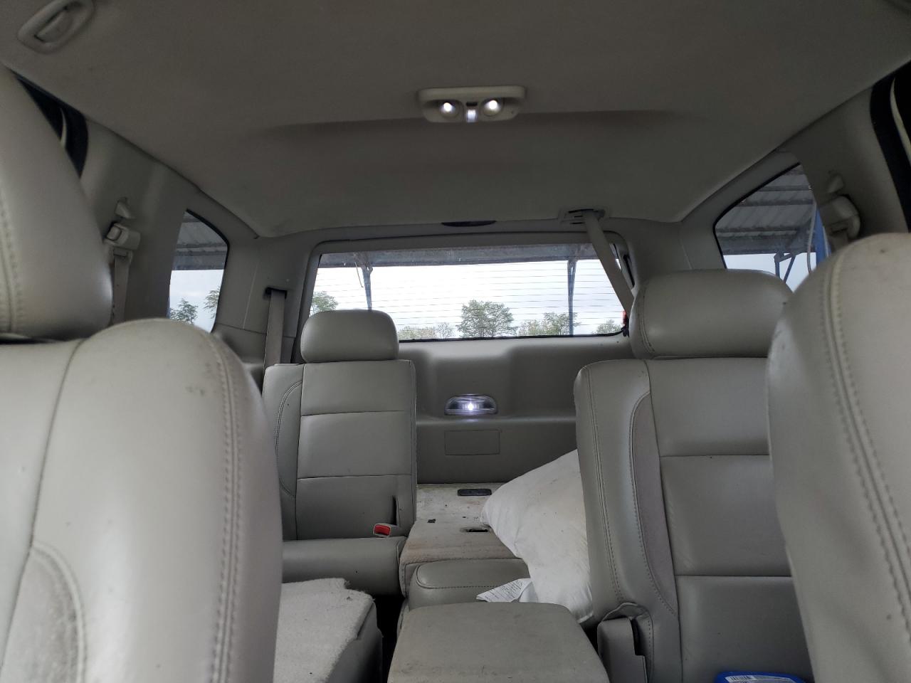 Chrysler Aspen Limited