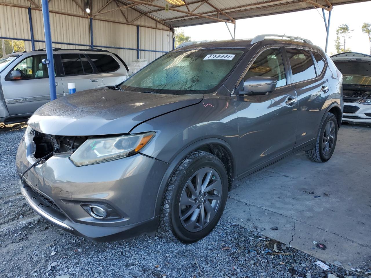 Salvage Nissan Rogue Image