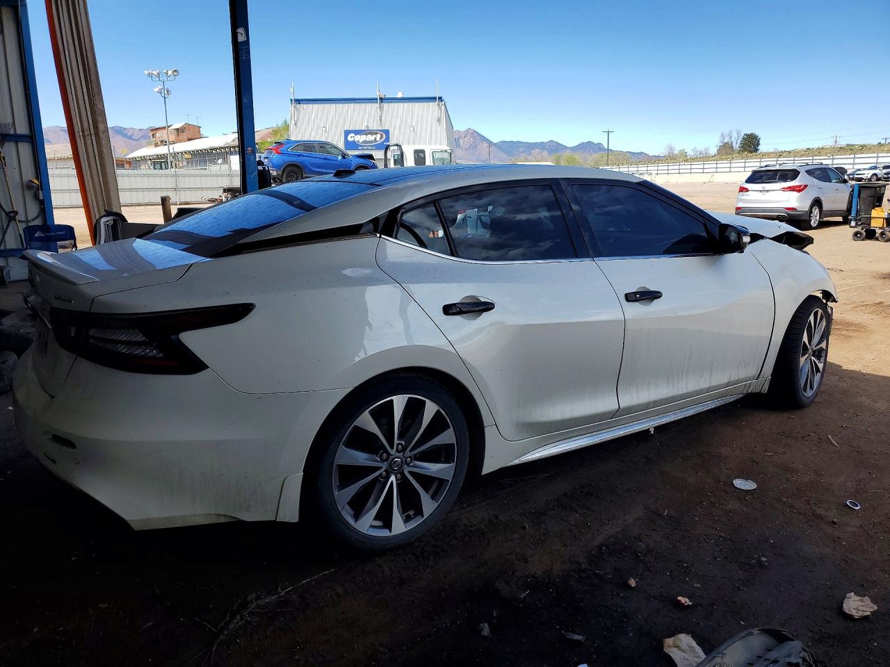 Nissan Maxima Platinum