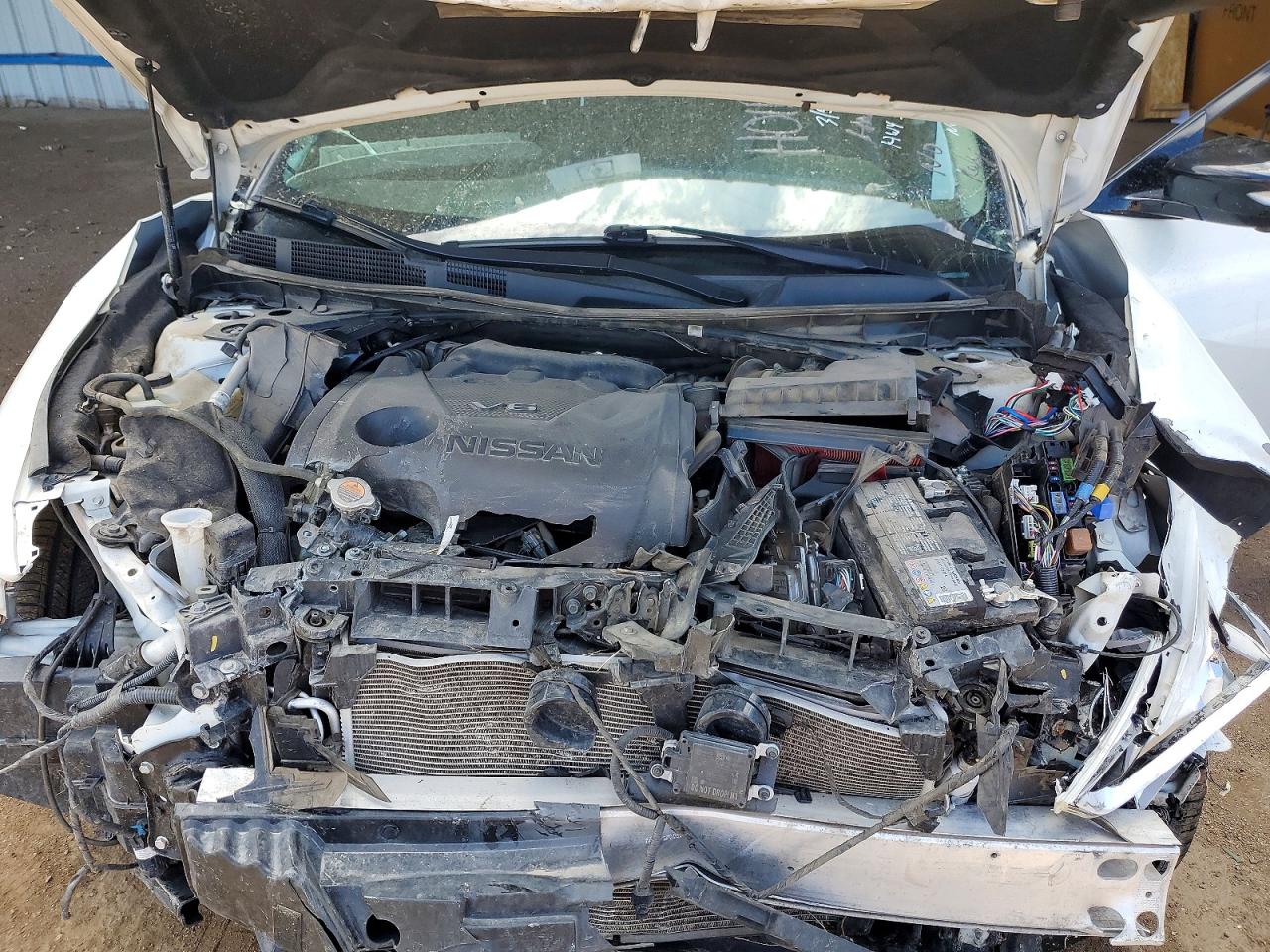Nissan Maxima Platinum