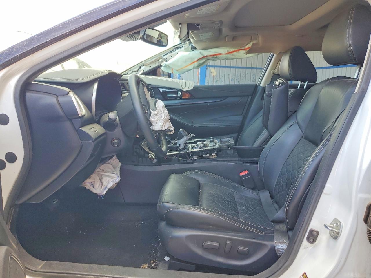 Nissan Maxima Platinum