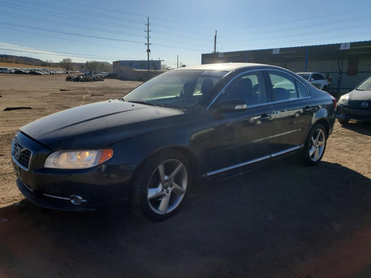 Salvage Volvo S80 Image