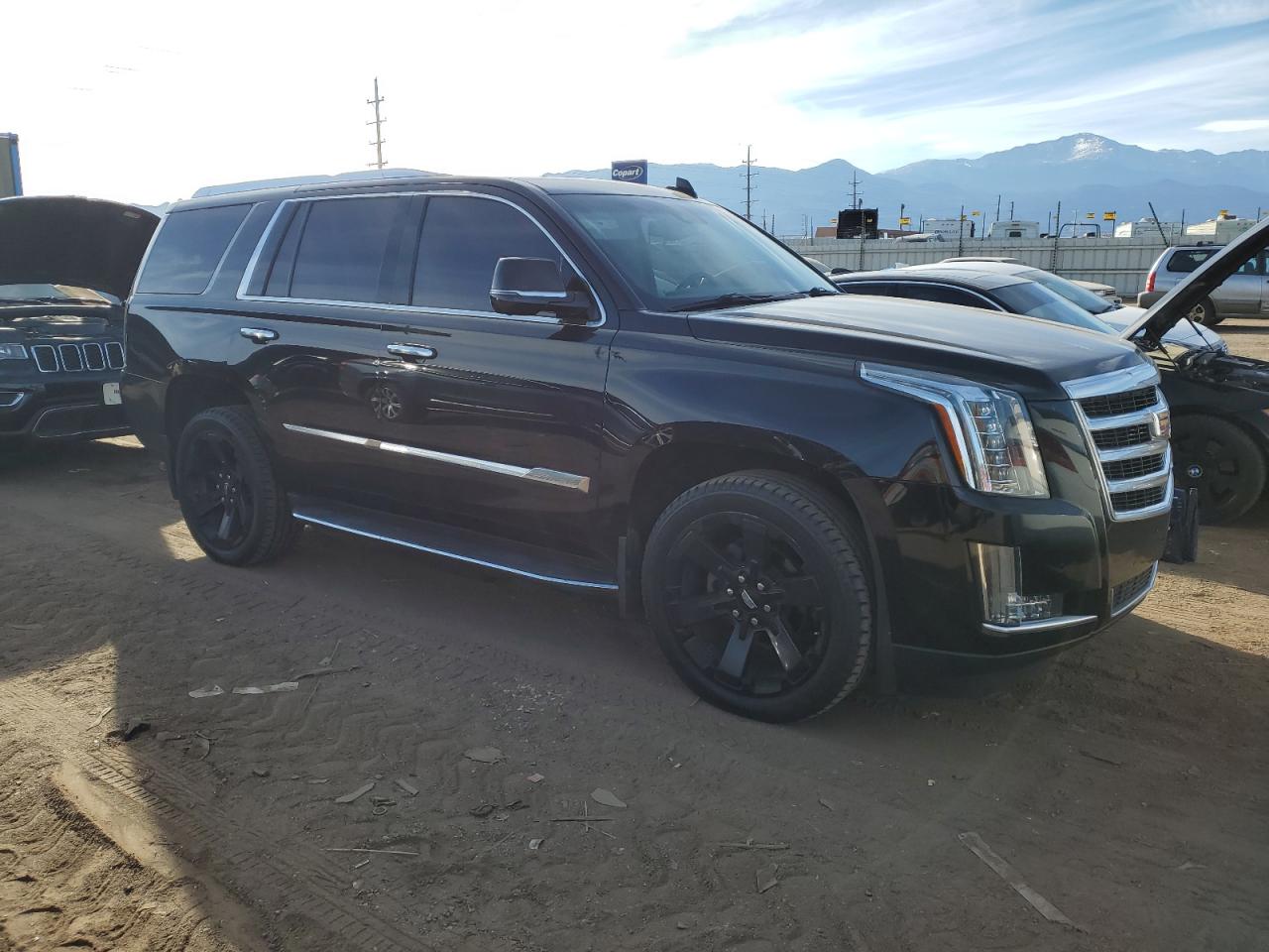 Cadillac Escalade Luxury