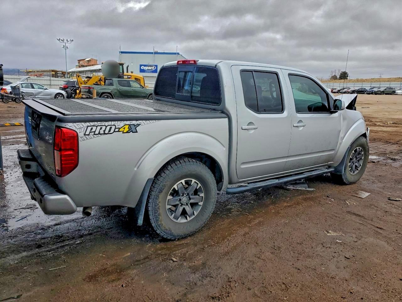 Nissan Frontier S