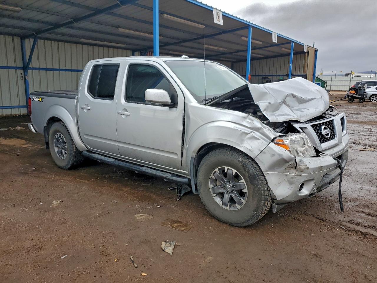 Nissan Frontier S