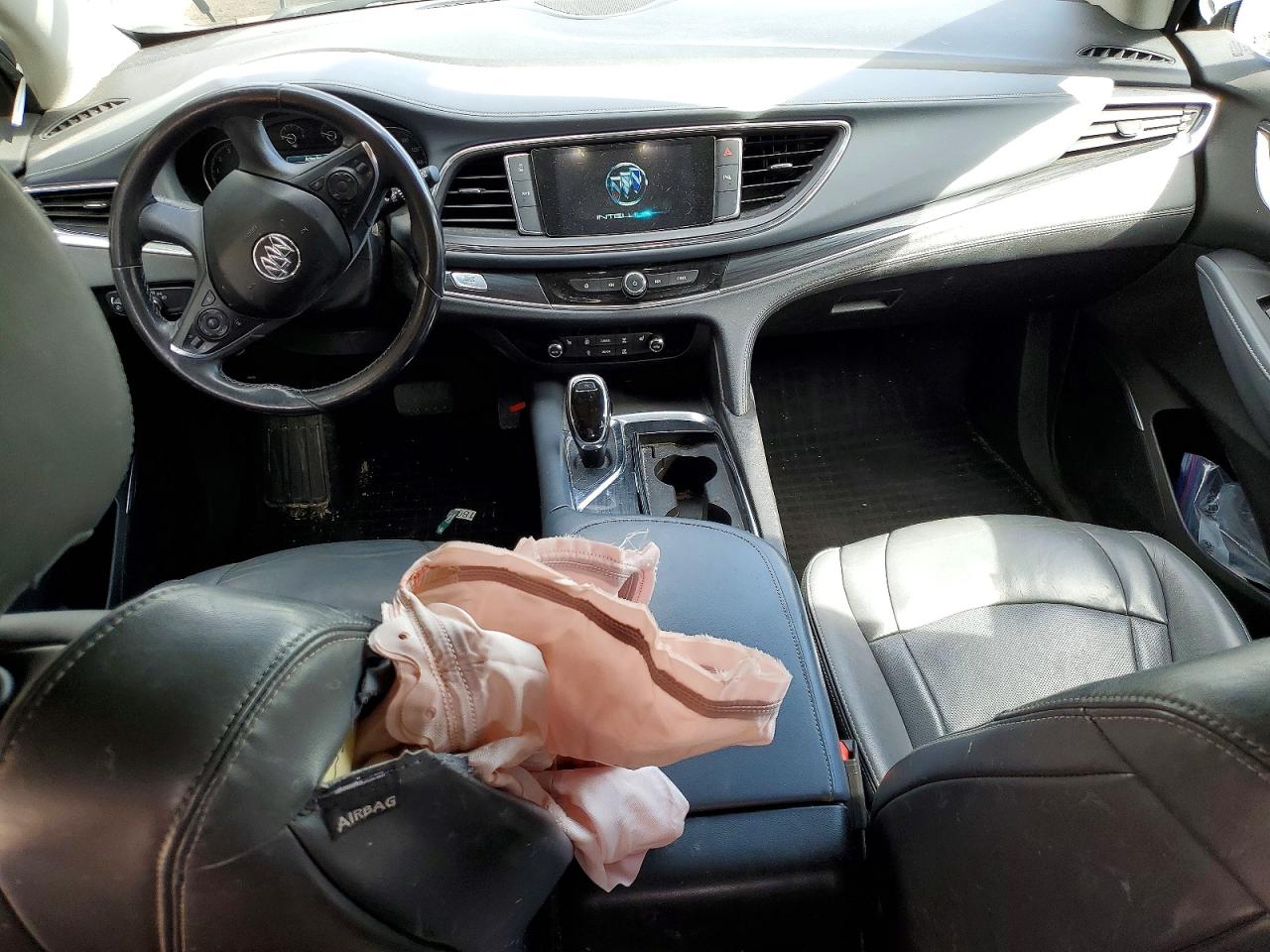 Buick Enclave Essence