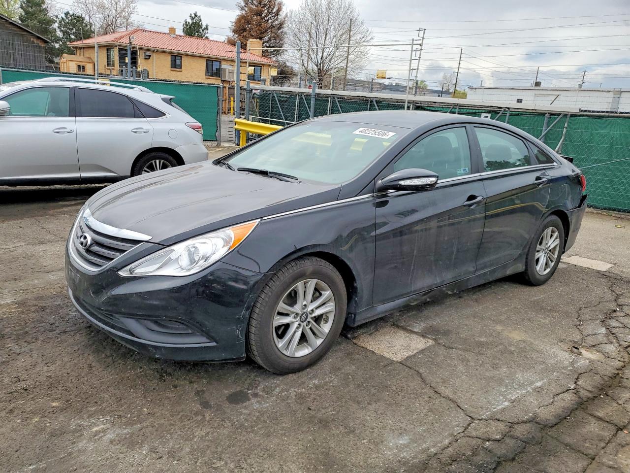 Salvage Hyundai SONATA Image