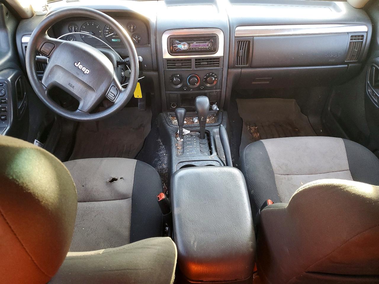 Jeep Grand Cherokee Laredo