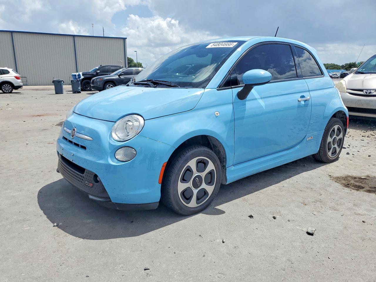 Salvage FIAT 500 Image