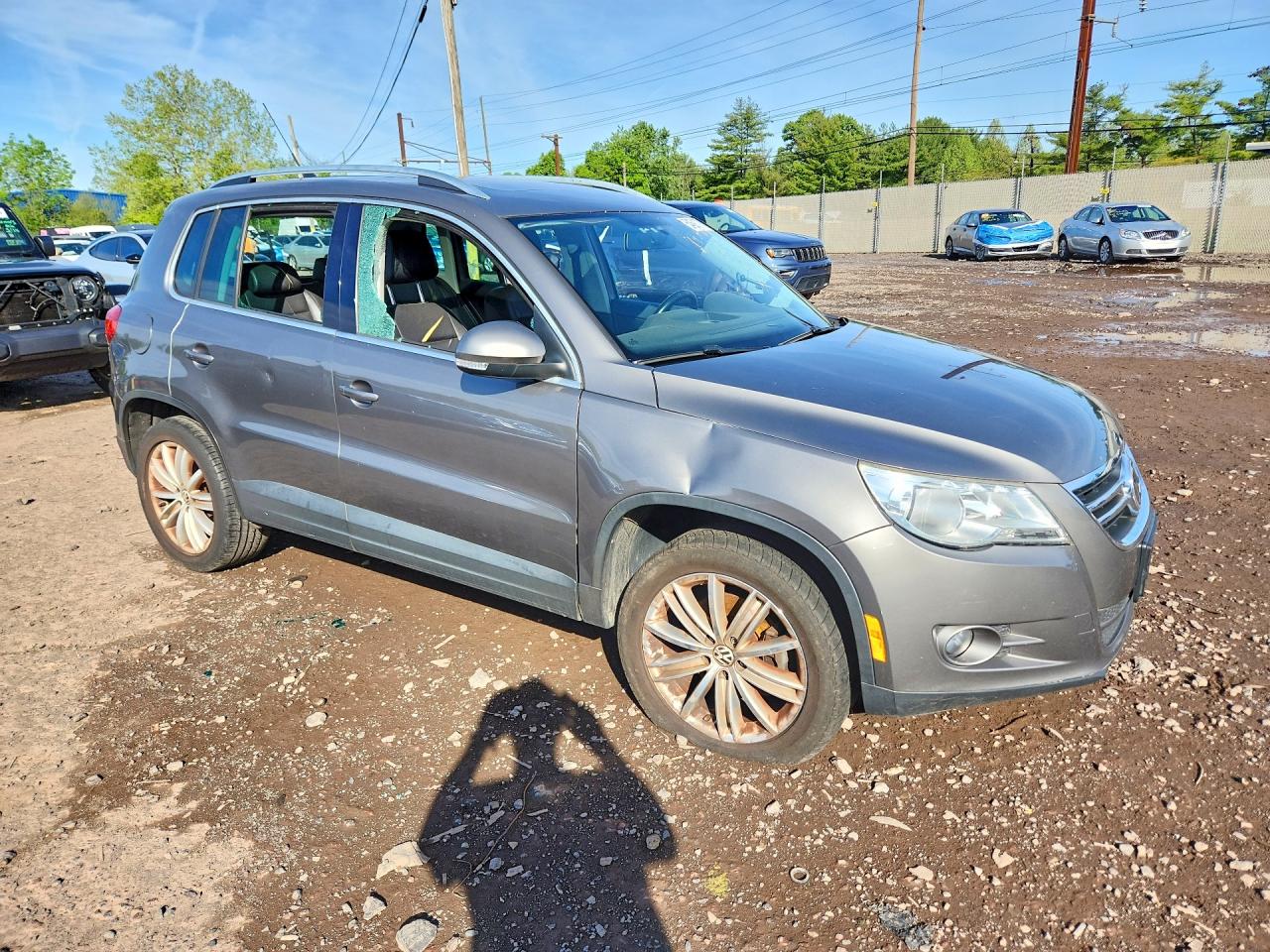 Volkswagen Tiguan S