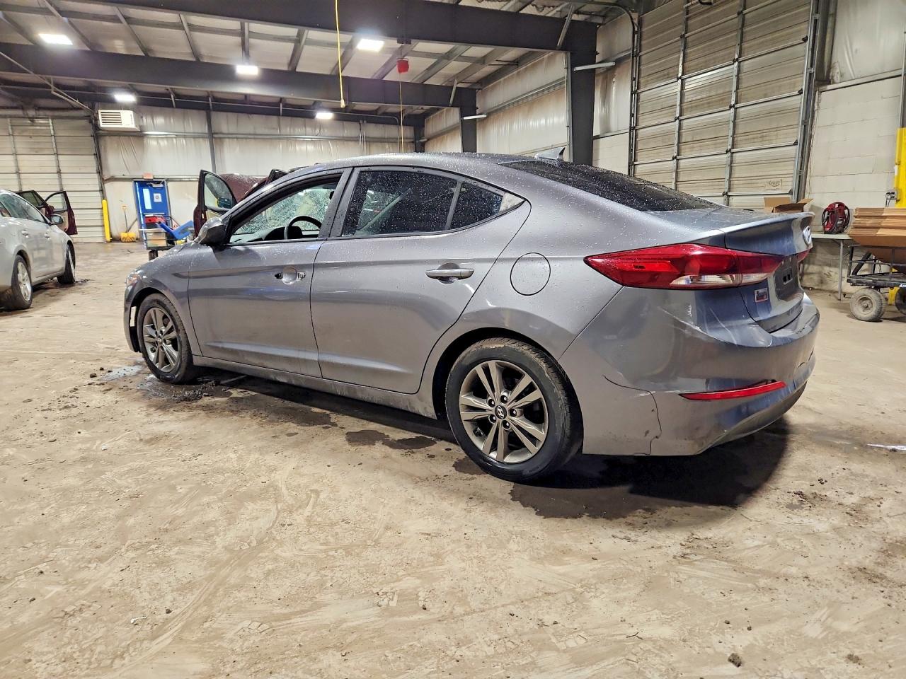 Hyundai ELANTRA Sel
