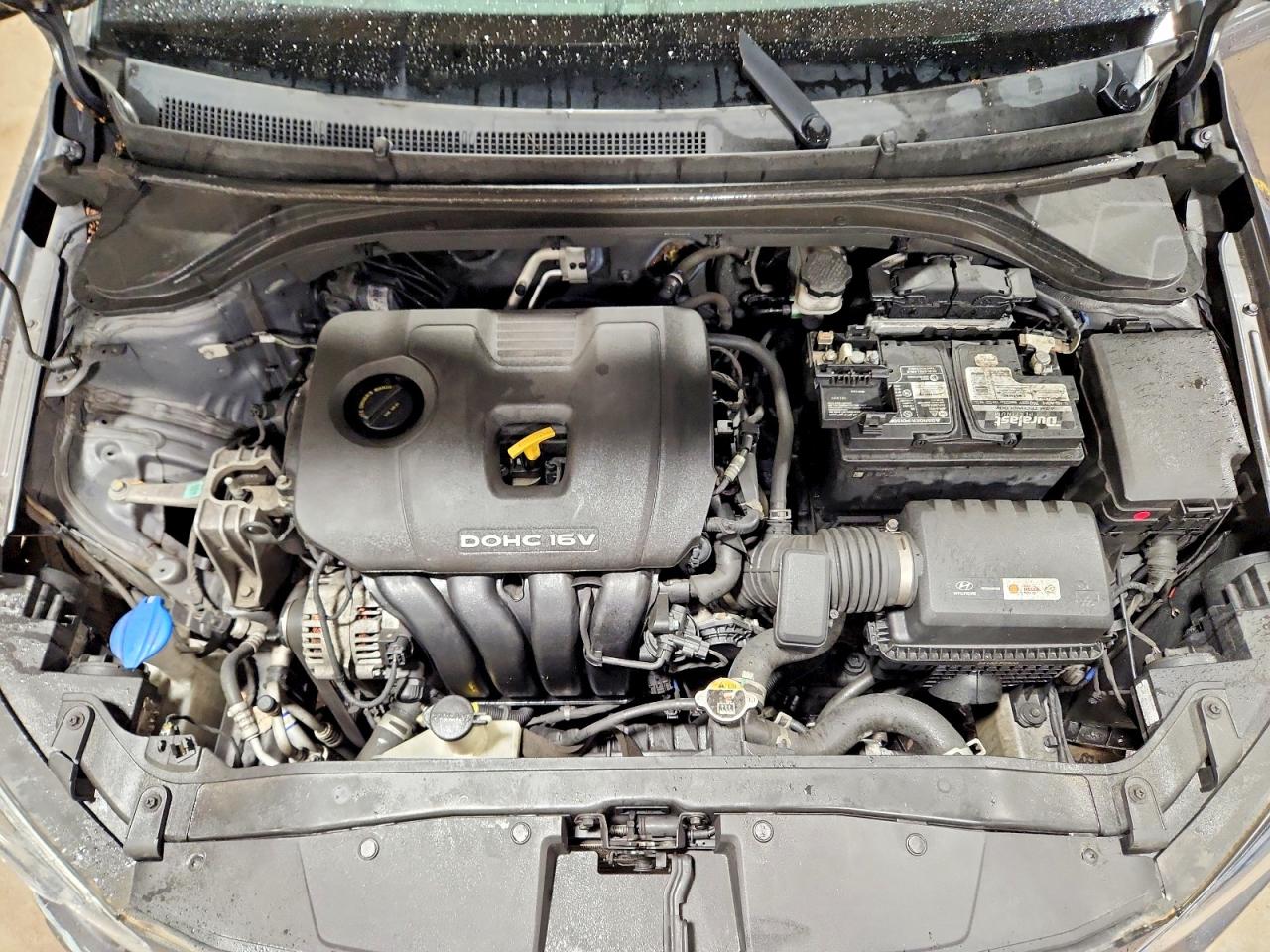 Hyundai ELANTRA Sel