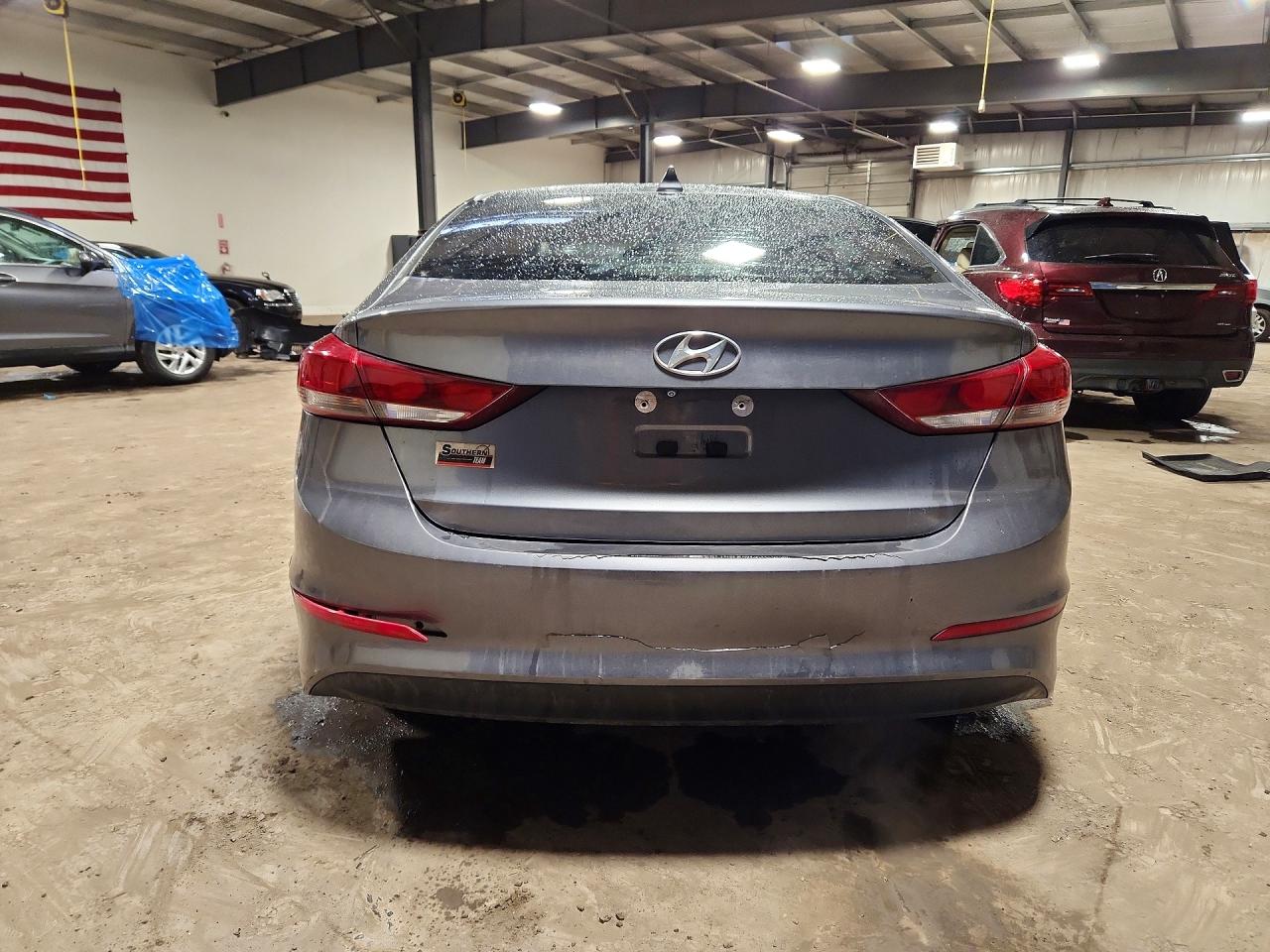 Hyundai ELANTRA Sel
