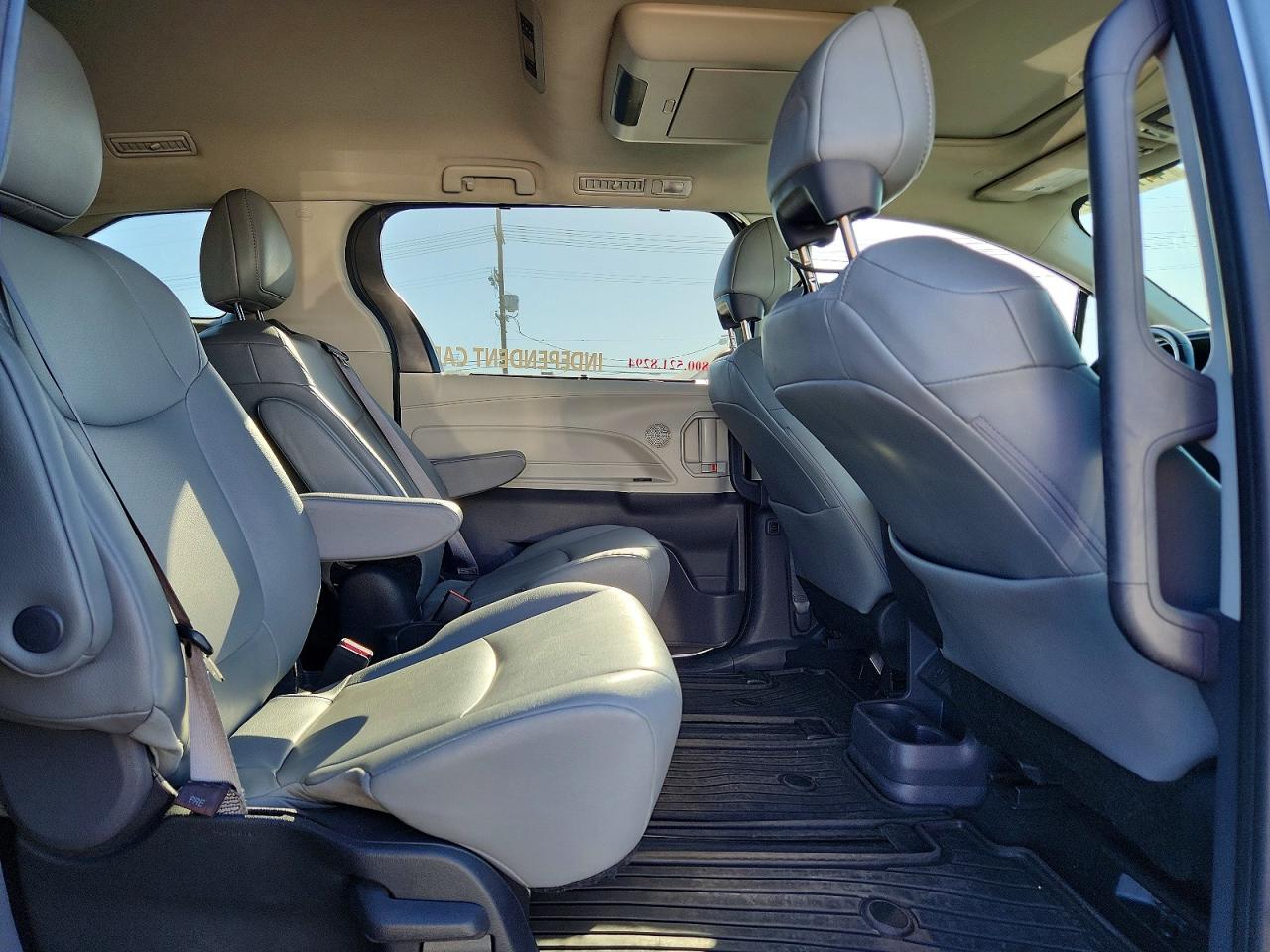 Toyota Sienna Xle 7-passenger