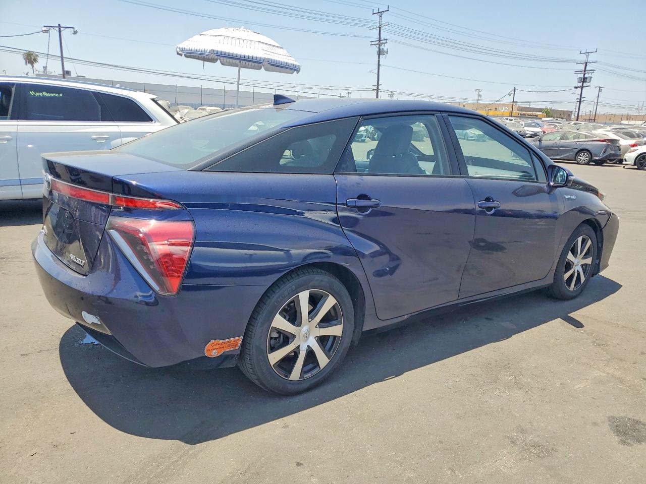 Toyota Mirai Base