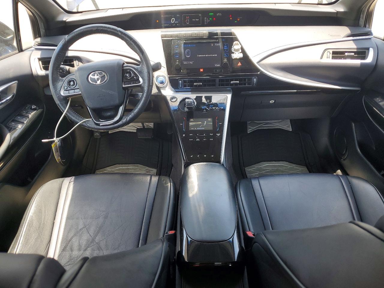 Toyota Mirai Base