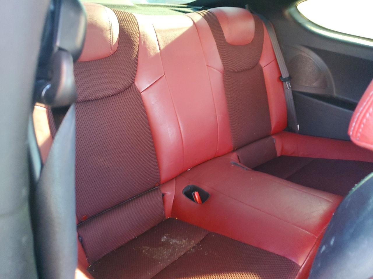 Hyundai Genesis 3.8l