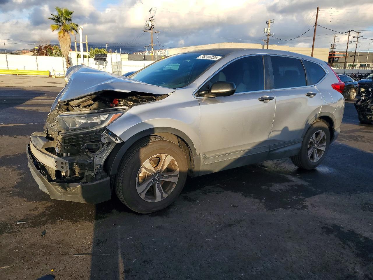 Salvage Honda Crv Image