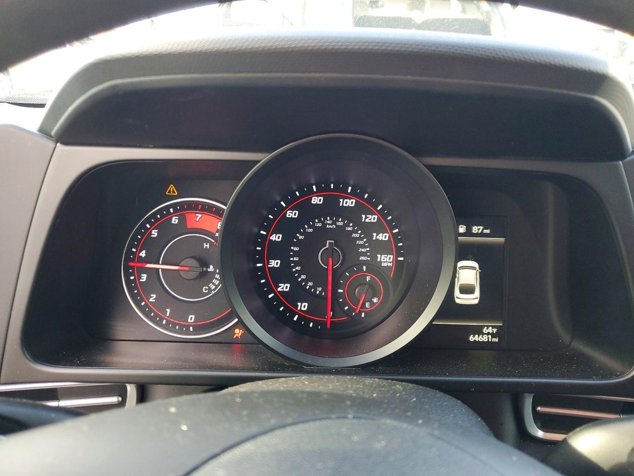 Hyundai ELANTRA Sel