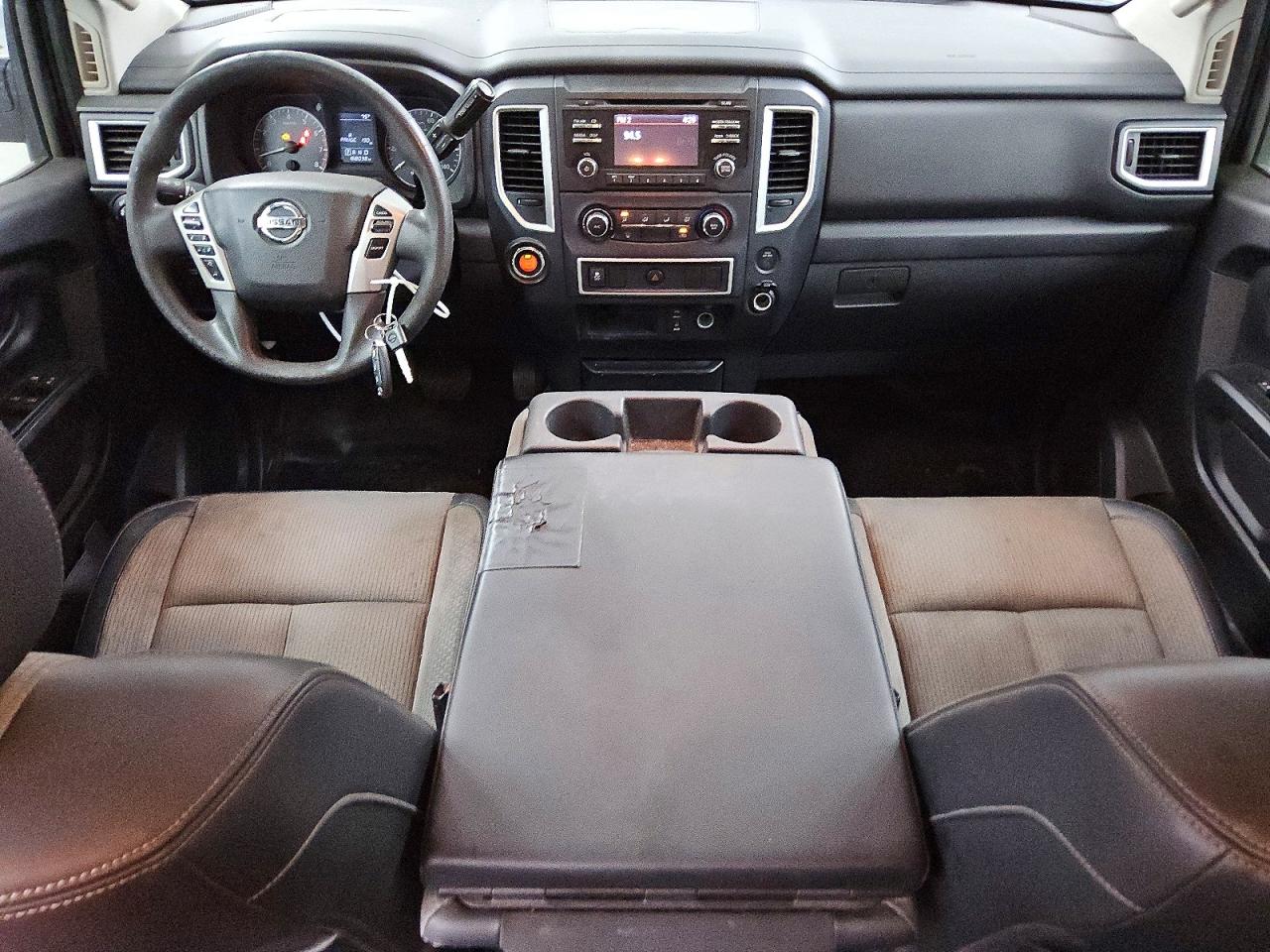 Nissan Titan S