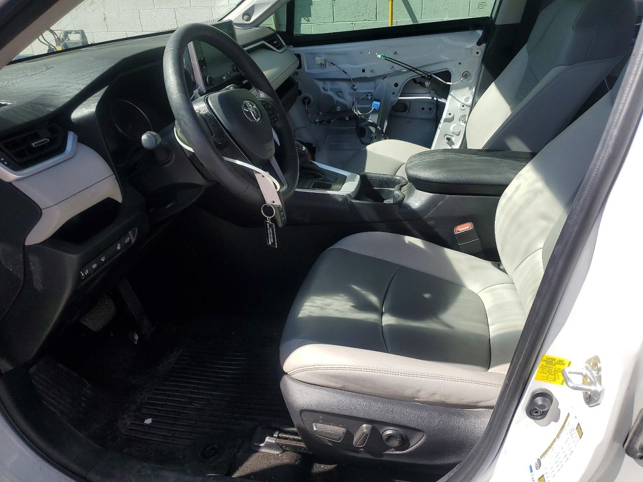 Toyota RAV4 Xle Premium