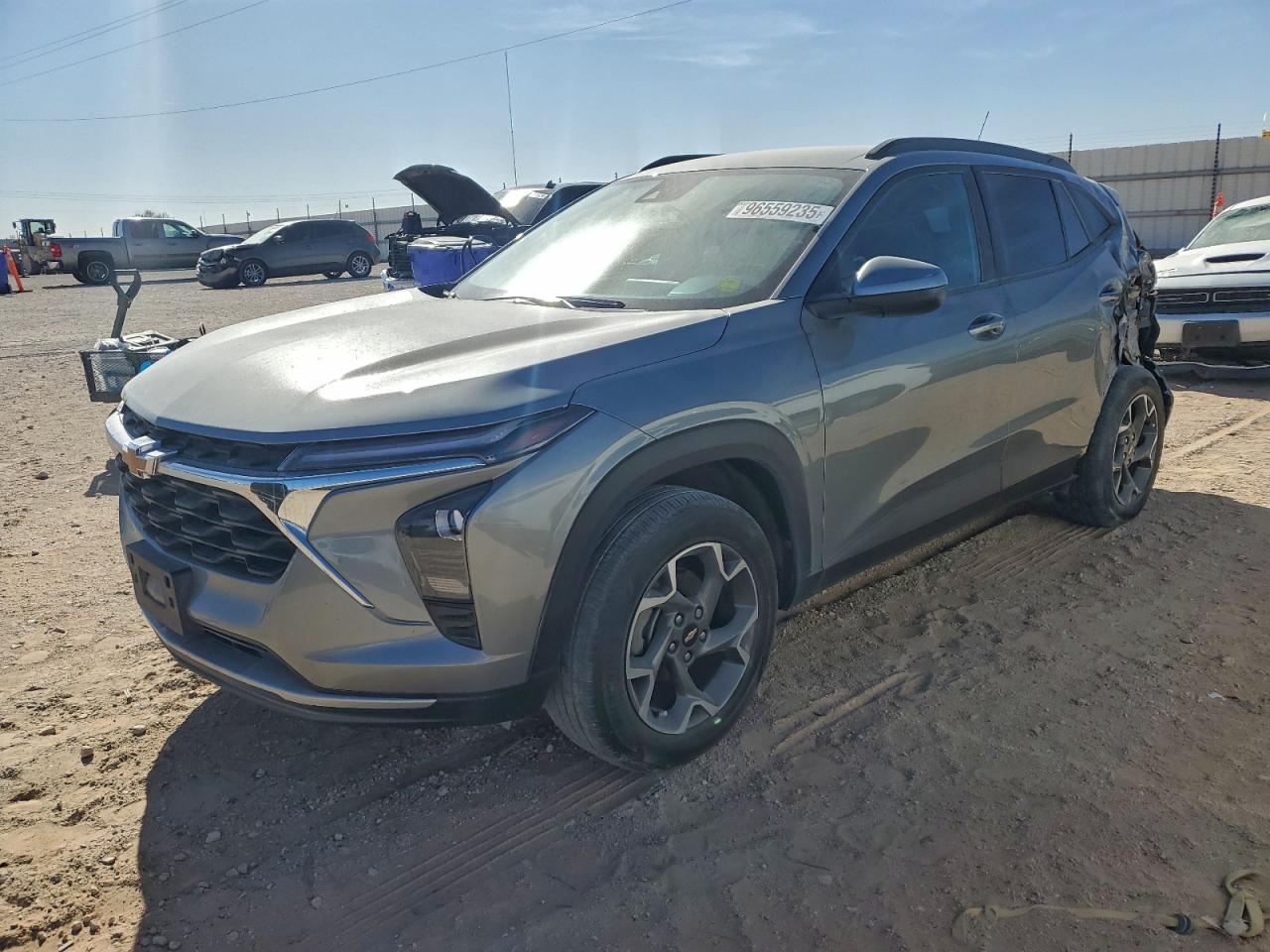 Salvage Chevrolet Trax Image