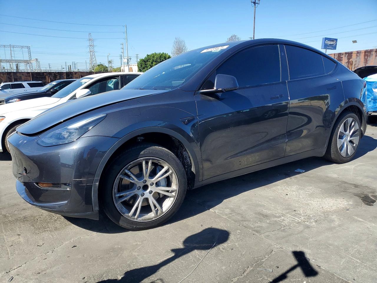 Salvage Tesla Model Y Image