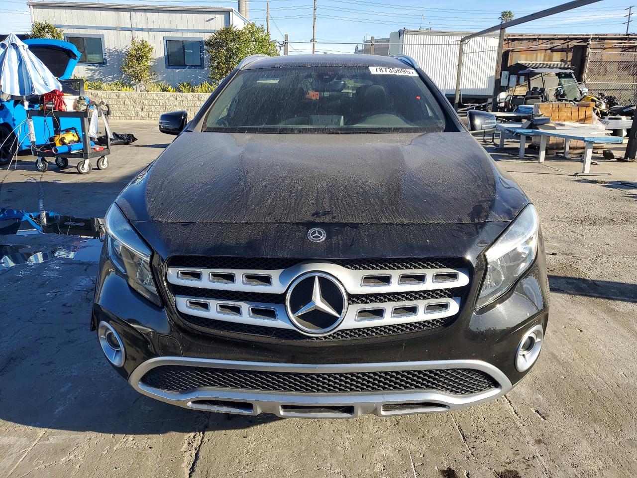 Mercedes-Benz GLA 250