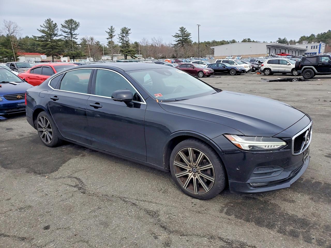 Volvo S90 T5 Momentum