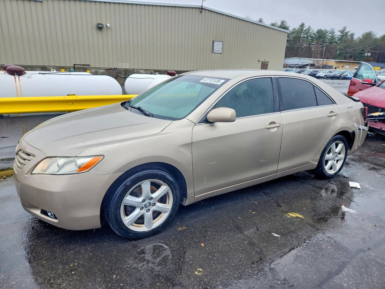 Salvage Toyota Camry Image