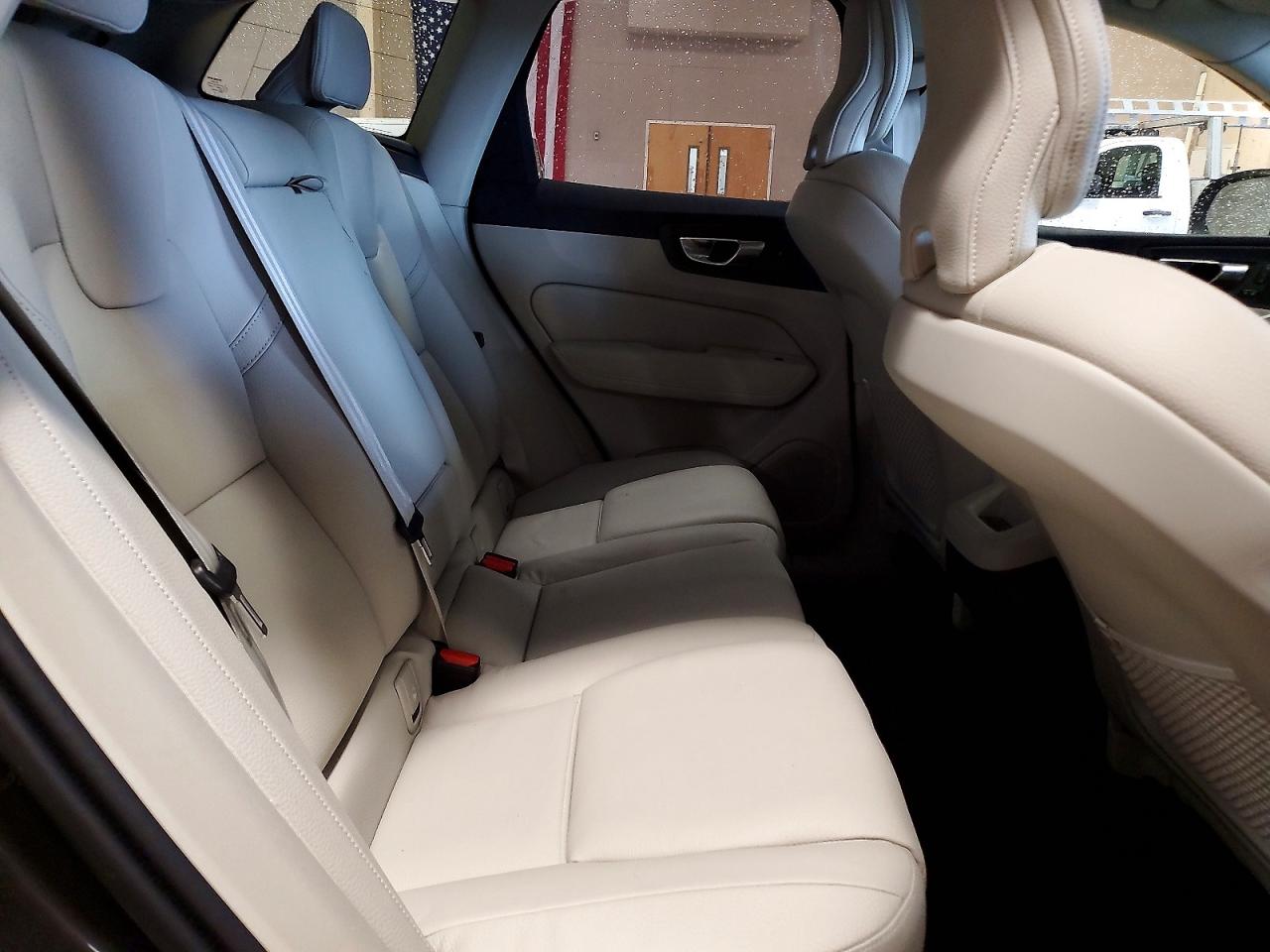 Volvo XC60 Plus