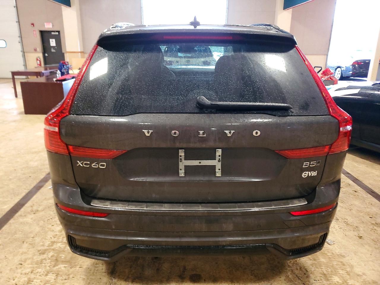 Volvo XC60 Plus